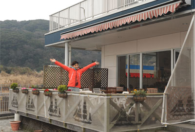 �e���X�ȁA�C���������`